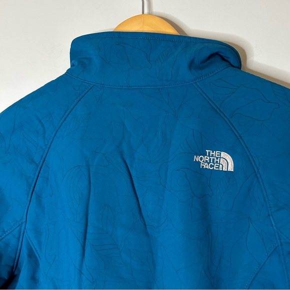 The North Face TNF Softshell Women's Windwall Jacket Blue Floral - Picture 5 of 9